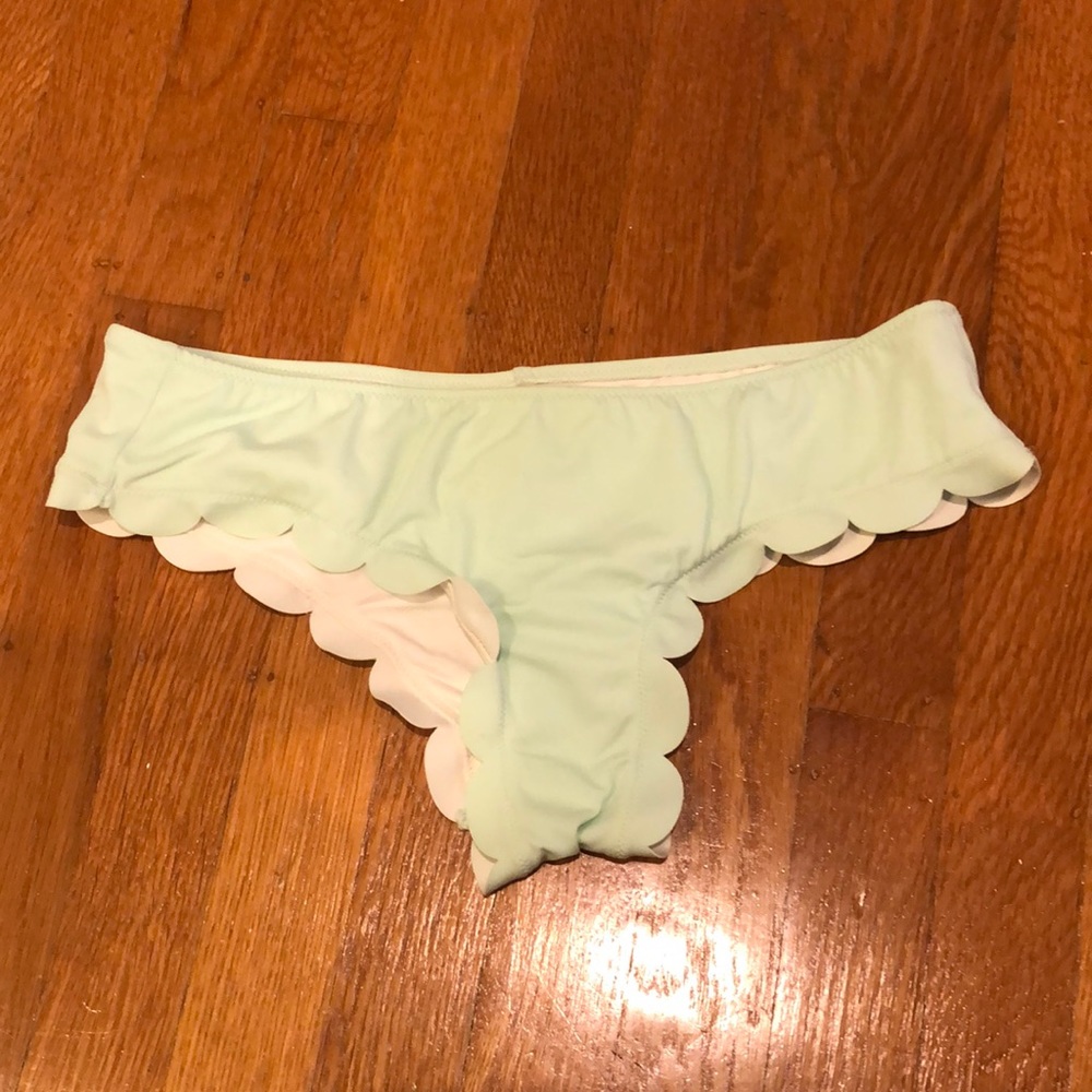 Victoria’s Secret scallop bikini bottom